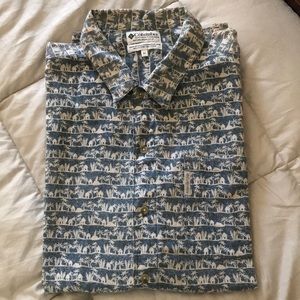 COLUMBIA SHORT SLEEVE BUTTON DOWN SHIRT